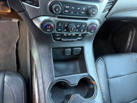2016 Chevrolet Suburban LS