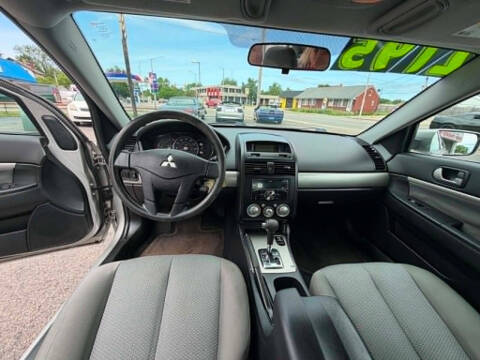2011 Mitsubishi Galant FE