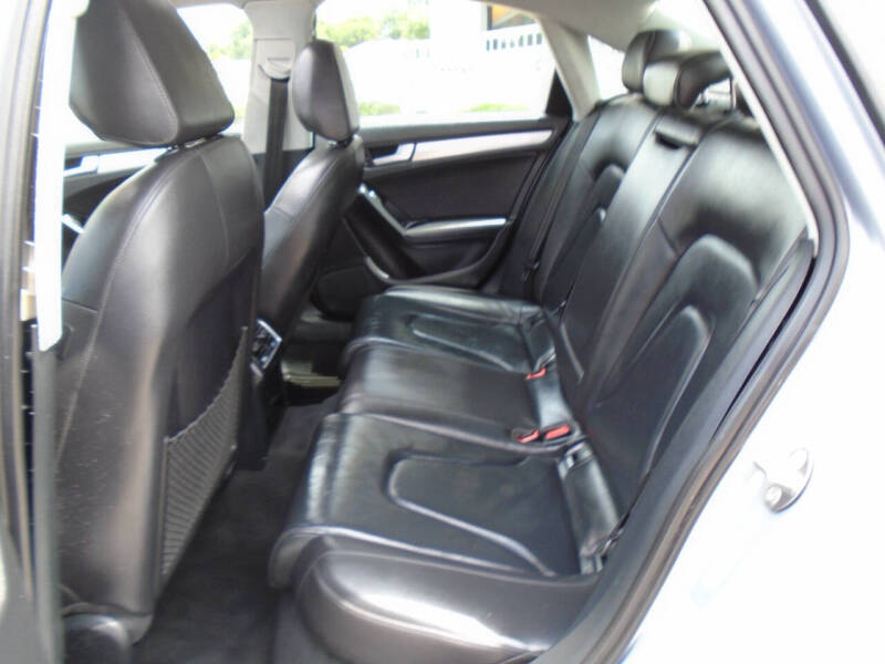 2016 Audi A4 2.0T quattro Premium