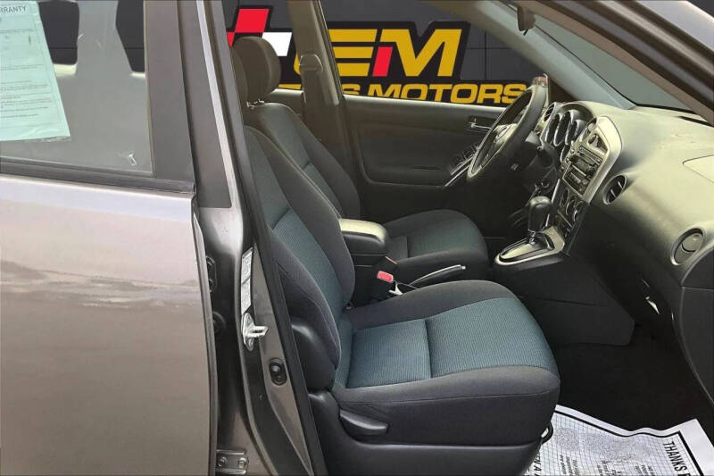 2005 Toyota Matrix XR