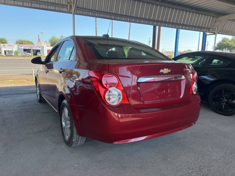 2016 Chevrolet Sonic LT Auto