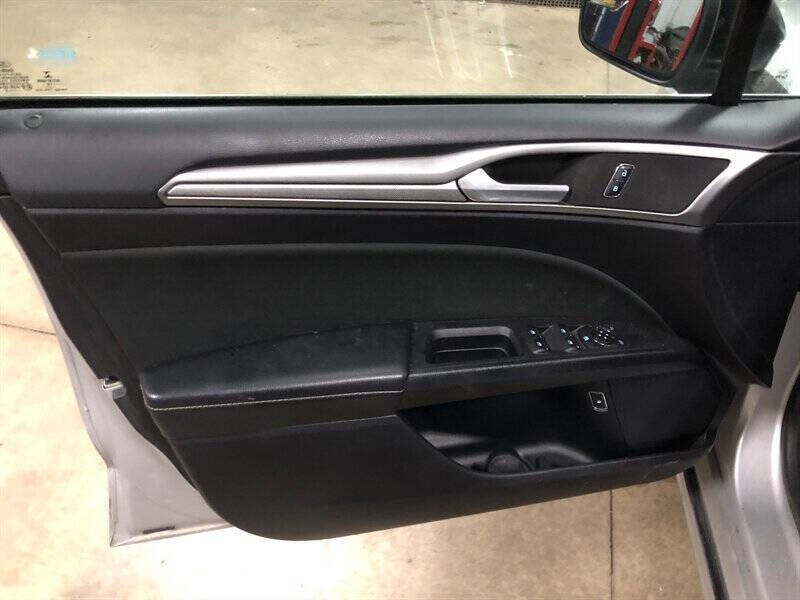 2018 Ford Fusion Hybrid SE