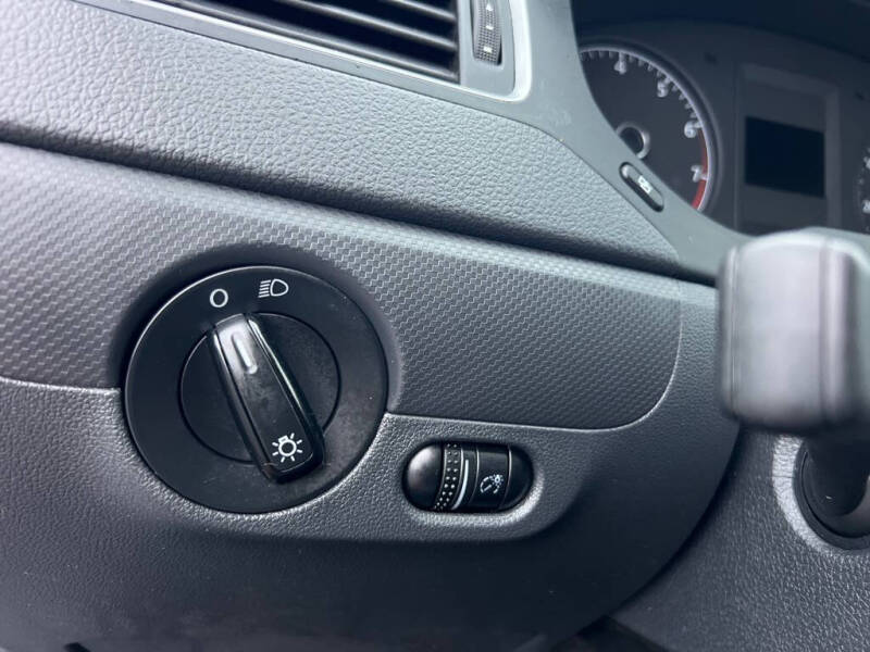 2011 Volkswagen Jetta