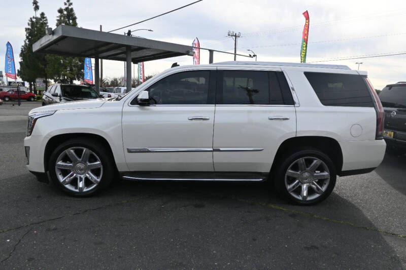 2015 Cadillac Escalade Luxury