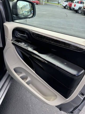 2013 Dodge Grand Caravan SE