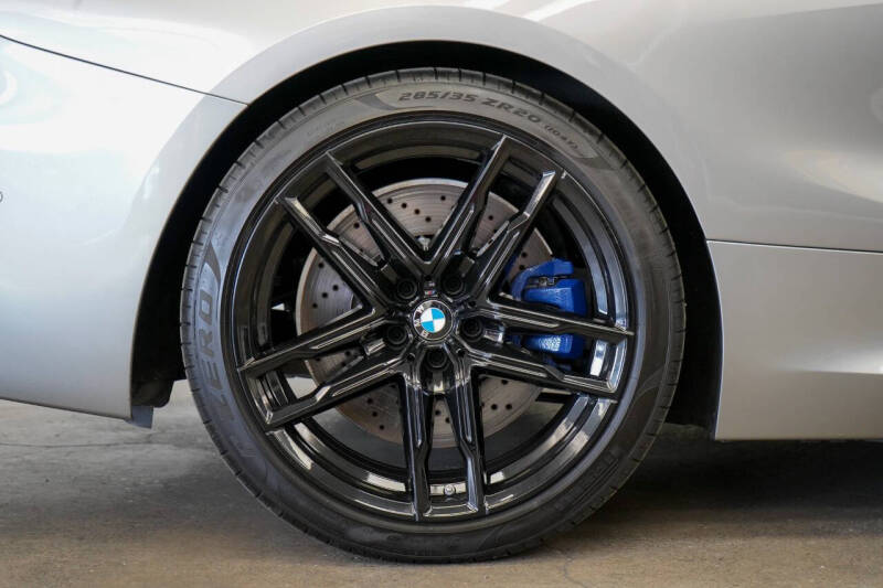 2022 BMW M8 Competition