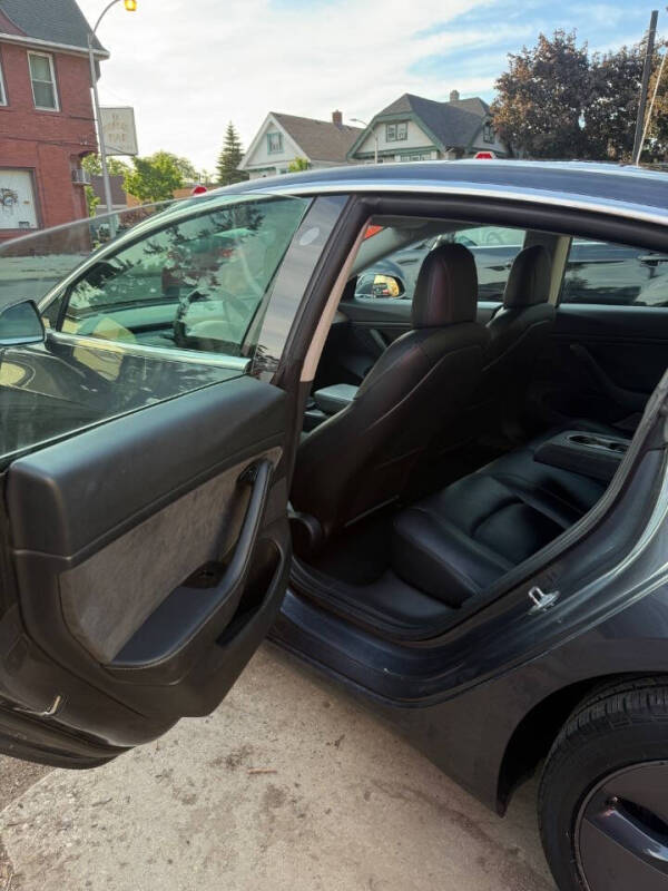 2020 Tesla Model 3 Long Range