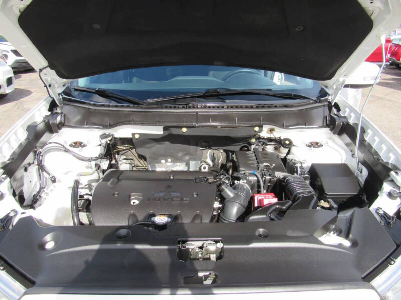 2019 Mitsubishi Outlander Sport SE