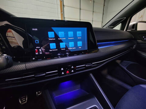 2022 Volkswagen Golf R 4Motion