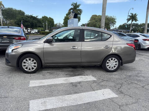 2017 Nissan Versa 1.6 SV