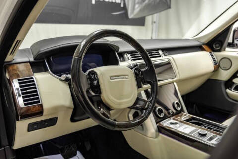 2020 Land Rover Range Rover P525 HSE