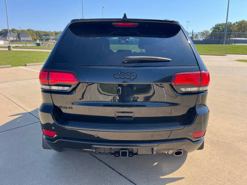 2020 Jeep Grand Cherokee Altitude photo 5