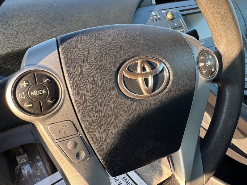 2014 Toyota Prius Plug-in Hybrid