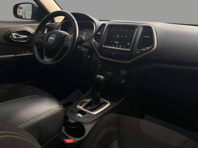 2016 Jeep Cherokee Latitude Altitude
