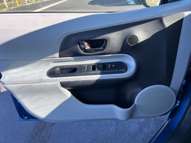 2012 Toyota Prius c One