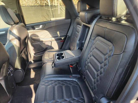 2023 Ford Escape Platinum