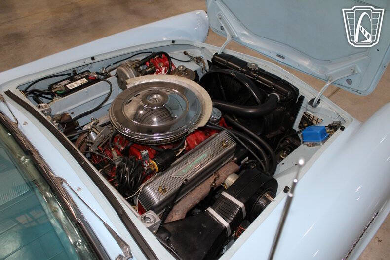1957 Ford Thunderbird