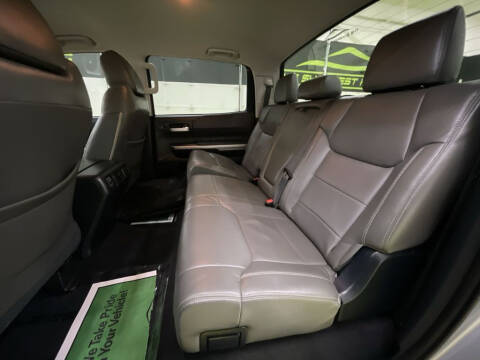 2018 Toyota Tundra SR5