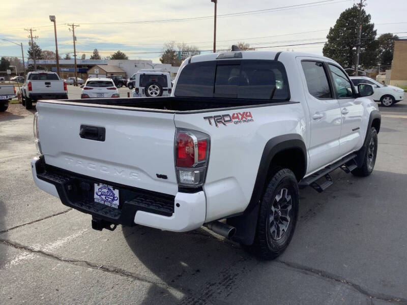 2022 Toyota Tacoma TRD Off-Road
