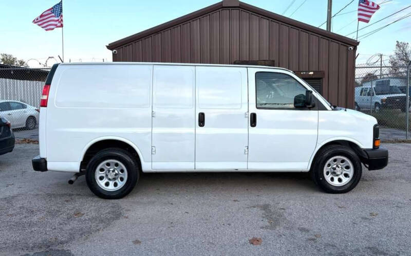 2011 Chevrolet Express 1500