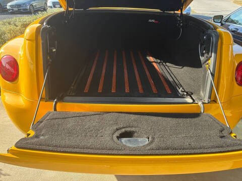 2005 Chevrolet SSR LS