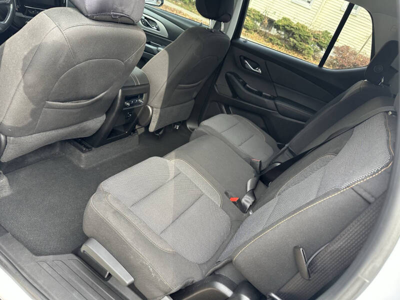 2018 Chevrolet Traverse LT Cloth