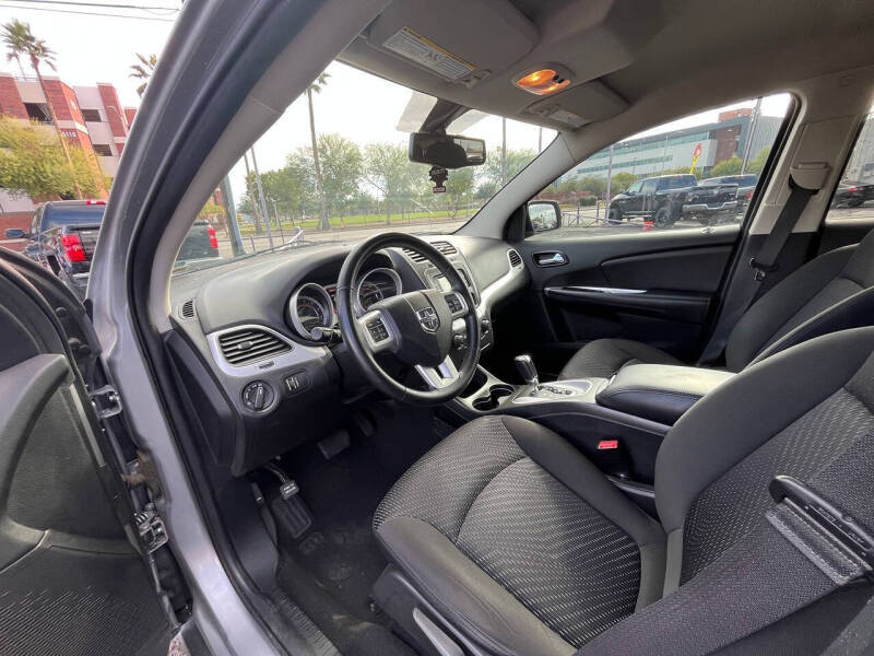 2017 Dodge Journey SE