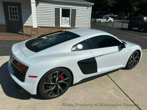 2023 Audi R8 5.2 V10 performance