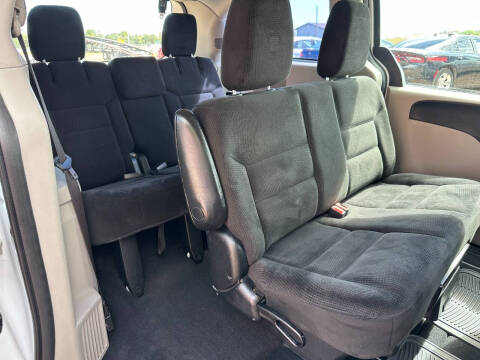 2015 Dodge Grand Caravan SE