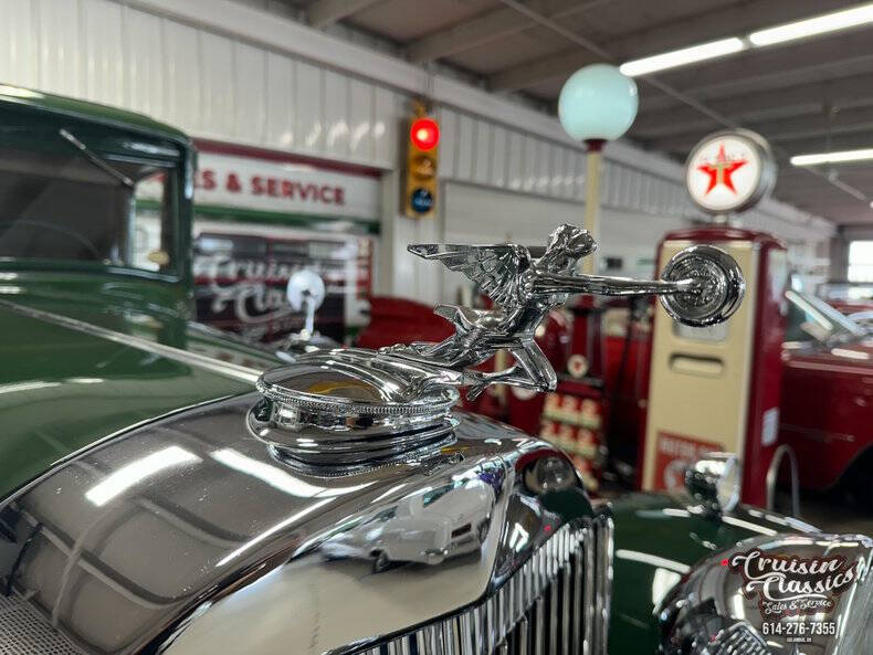 1932 Packard 902 Straight Eight Coupe