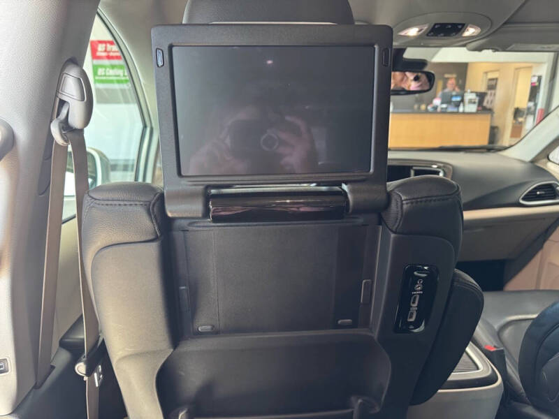 2019 Chrysler Pacifica Touring L Plus