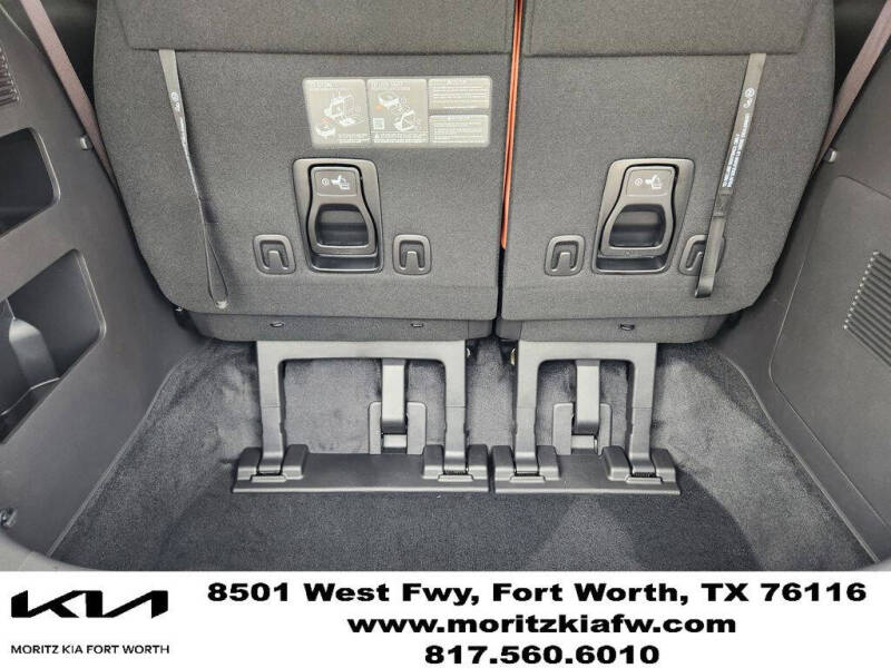 2026 Kia Carnival SX