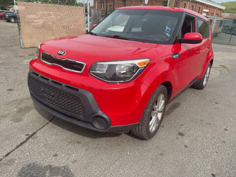 2015 Kia Soul +