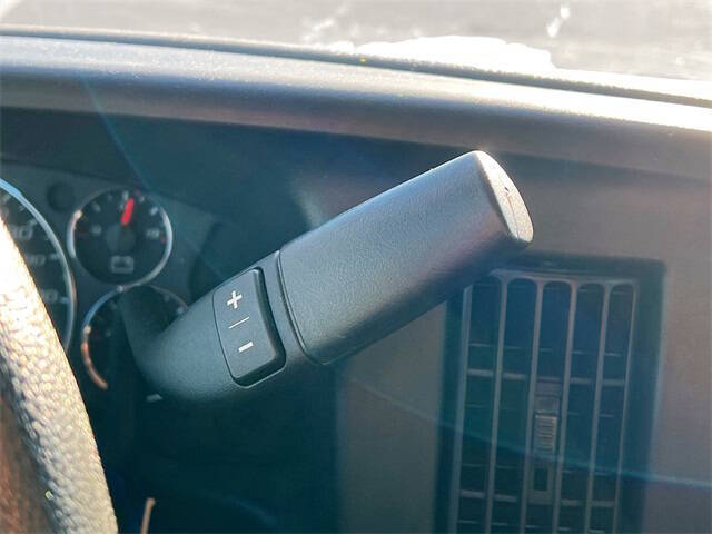 2024 GMC Savana 2500