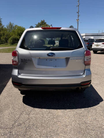 2016 Subaru Forester 2.5i