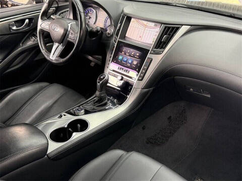 2017 Infiniti Q60 3.0T Premium