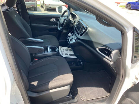 2020 Chrysler Pacifica Touring