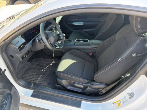 2024 Ford Mustang EcoBoost