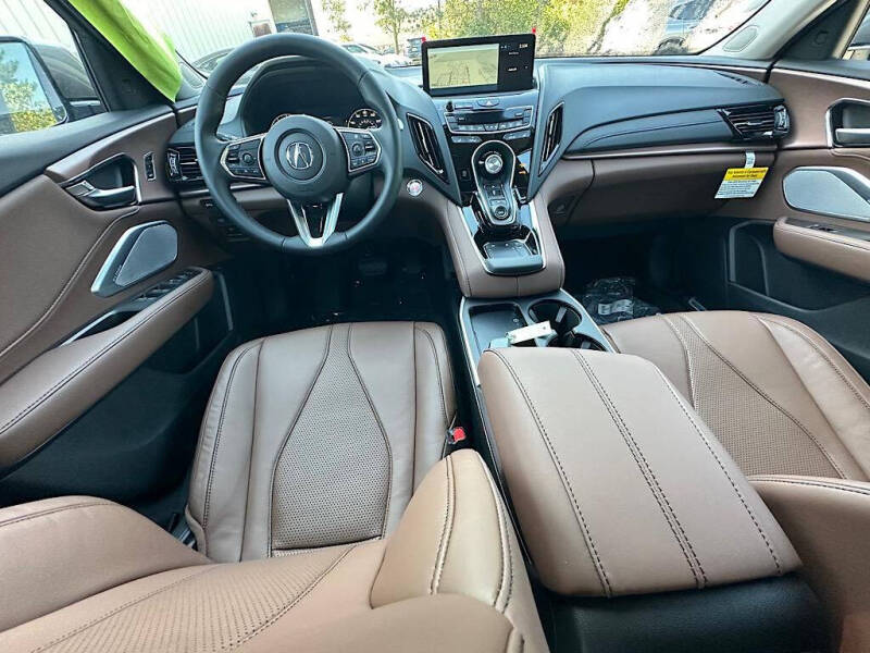 2025 Acura RDX SH-AWD w/Tech