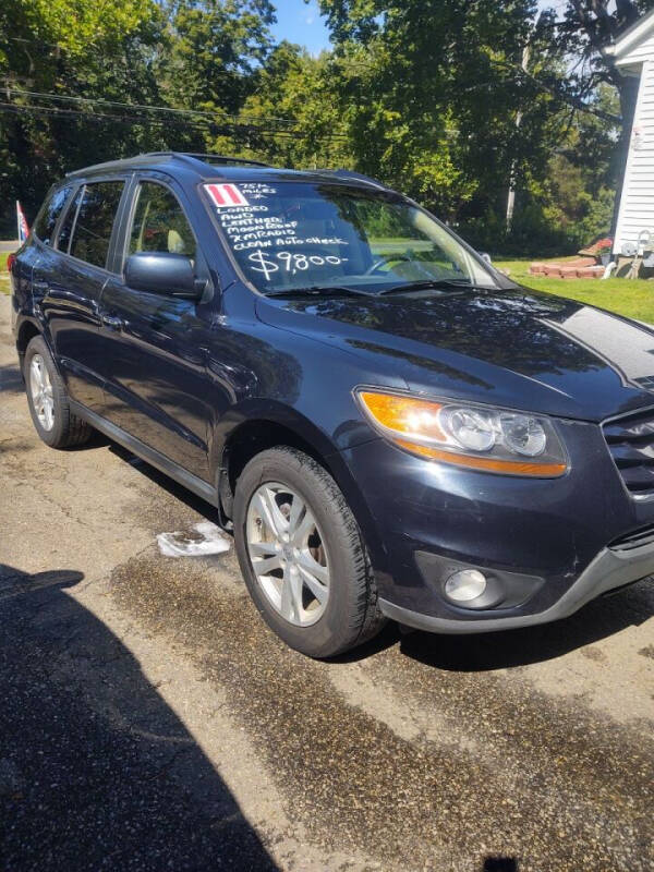 2011 Hyundai Santa Fe for sale at NICOLES AUTO SALES LLC in Cream Ridge NJ