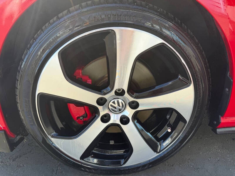 2015 Volkswagen Golf GTI SE