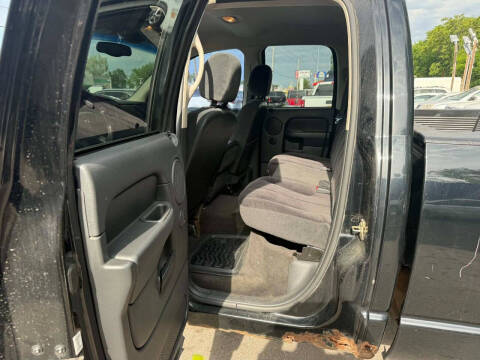 2004 Dodge Ram 1500 SLT