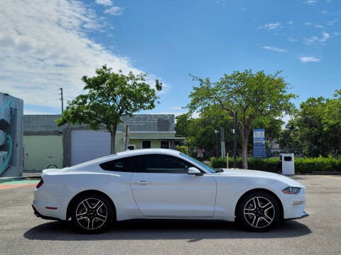 2019 Ford Mustang EcoBoost