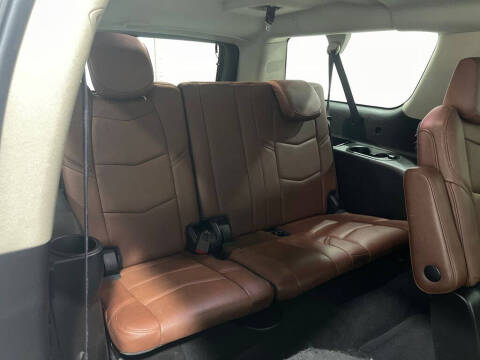 2016 Cadillac Escalade ESV Luxury Collection