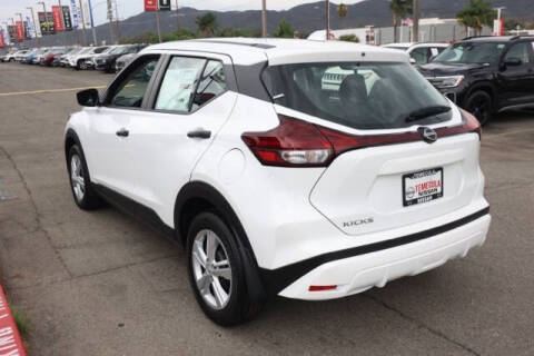 2025 Nissan Kicks Play S