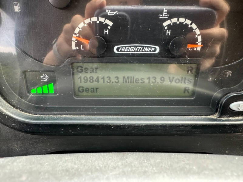 2017 Freightliner MT45 Chassis