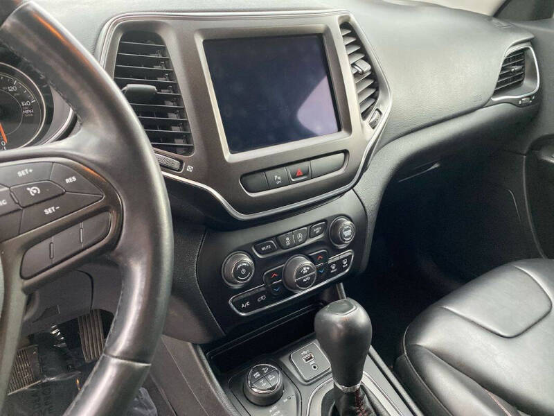 2019 Jeep Cherokee Trailhawk