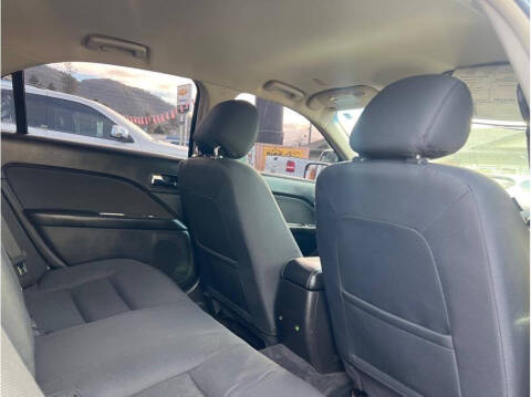 2012 Ford Fusion SEL