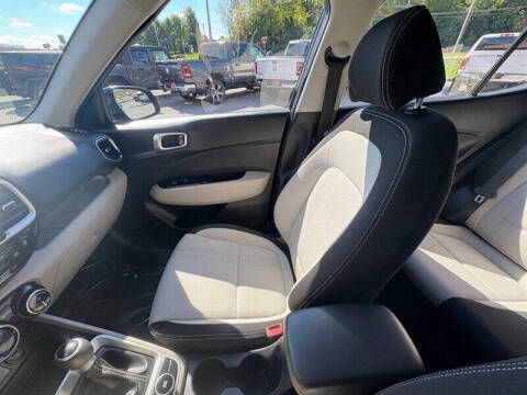 2020 Hyundai Venue SEL