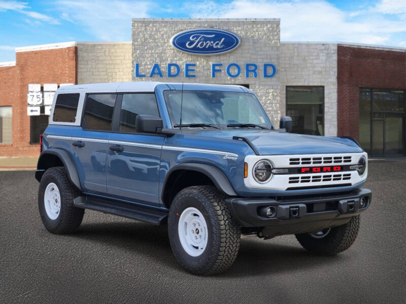 2025 Ford Bronco 4-Door Heritage Editon's photo